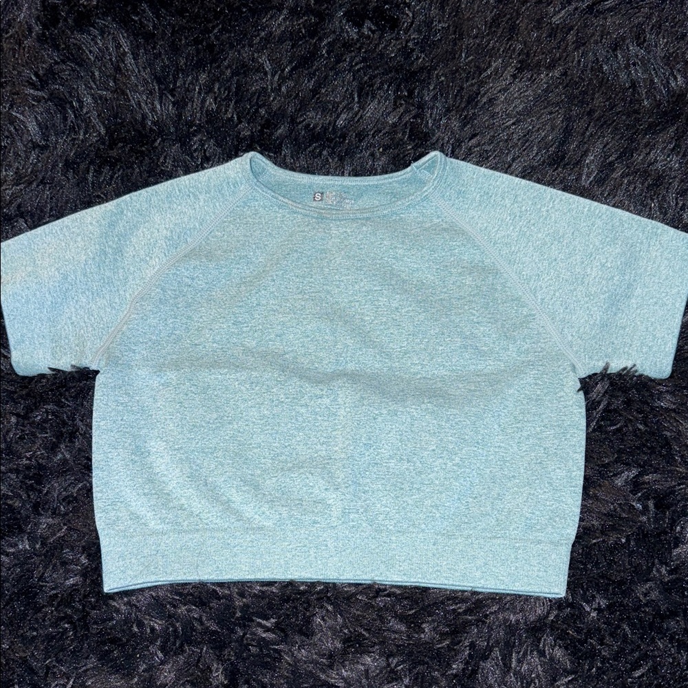 Women’s Light Blue, Short Sleeve Cropped Gym Shirt